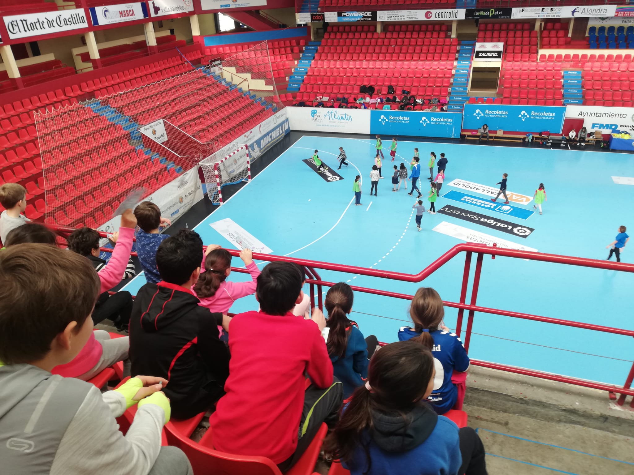 Los alumnos del CRA Entreviñas de Fuensaldaña se convierten en Gladiadores Azules